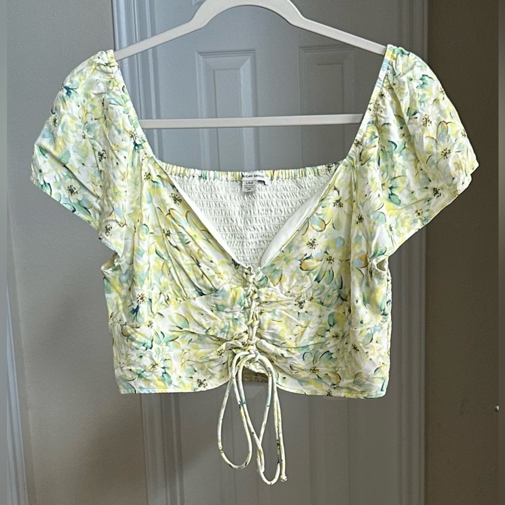 American Eagle Floral Ruched Crop Top